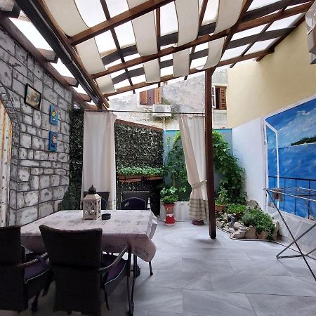 Leona Apartment Novigrad  Exterior photo