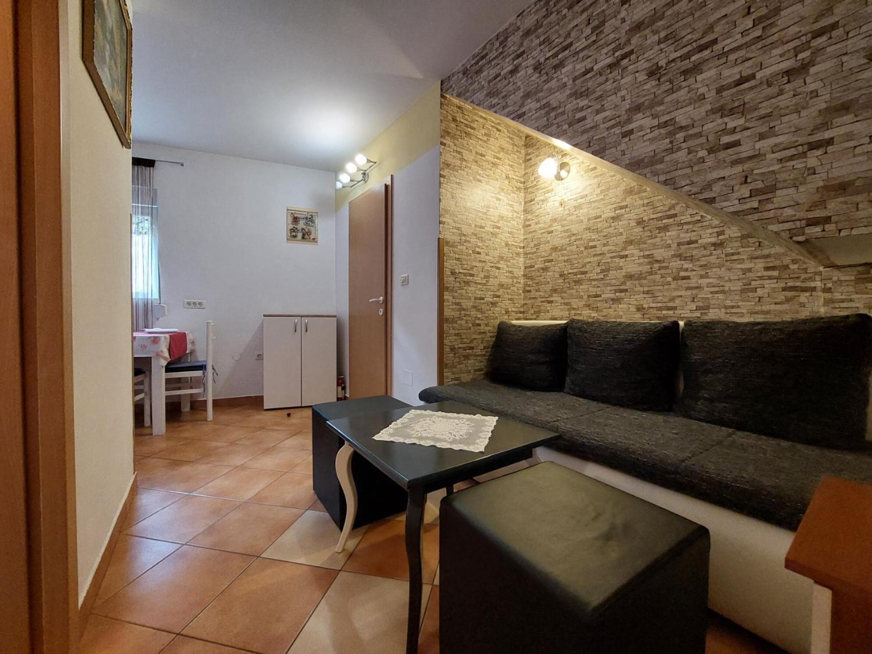 Leona Apartment Novigrad  Exterior photo